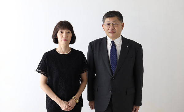 ガバナー写真